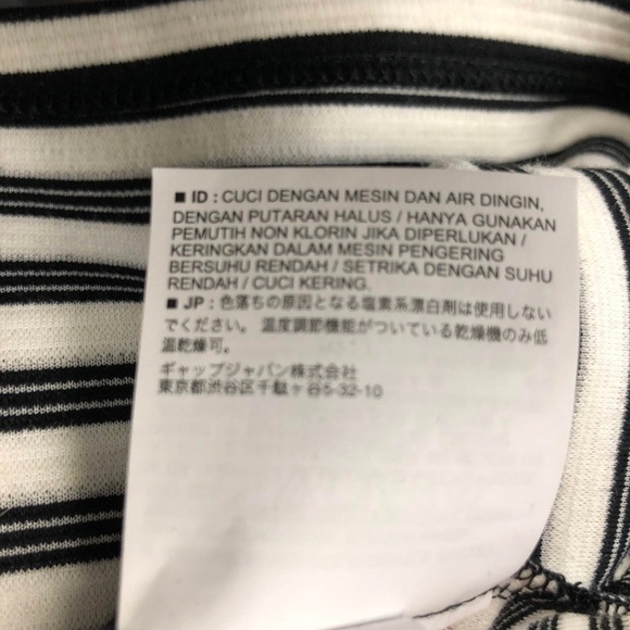 🎉Old Navy Black & White Striped 3/4 Sleeve Dress - Picture 7 of 7